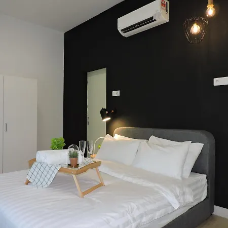 Arte Plus By Sleepy Bear Batu Empat Exterior photo