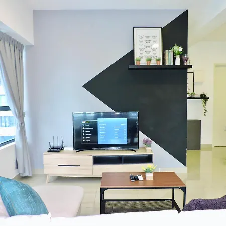Arte Plus By Sleepy Bear Batu Empat Exterior photo