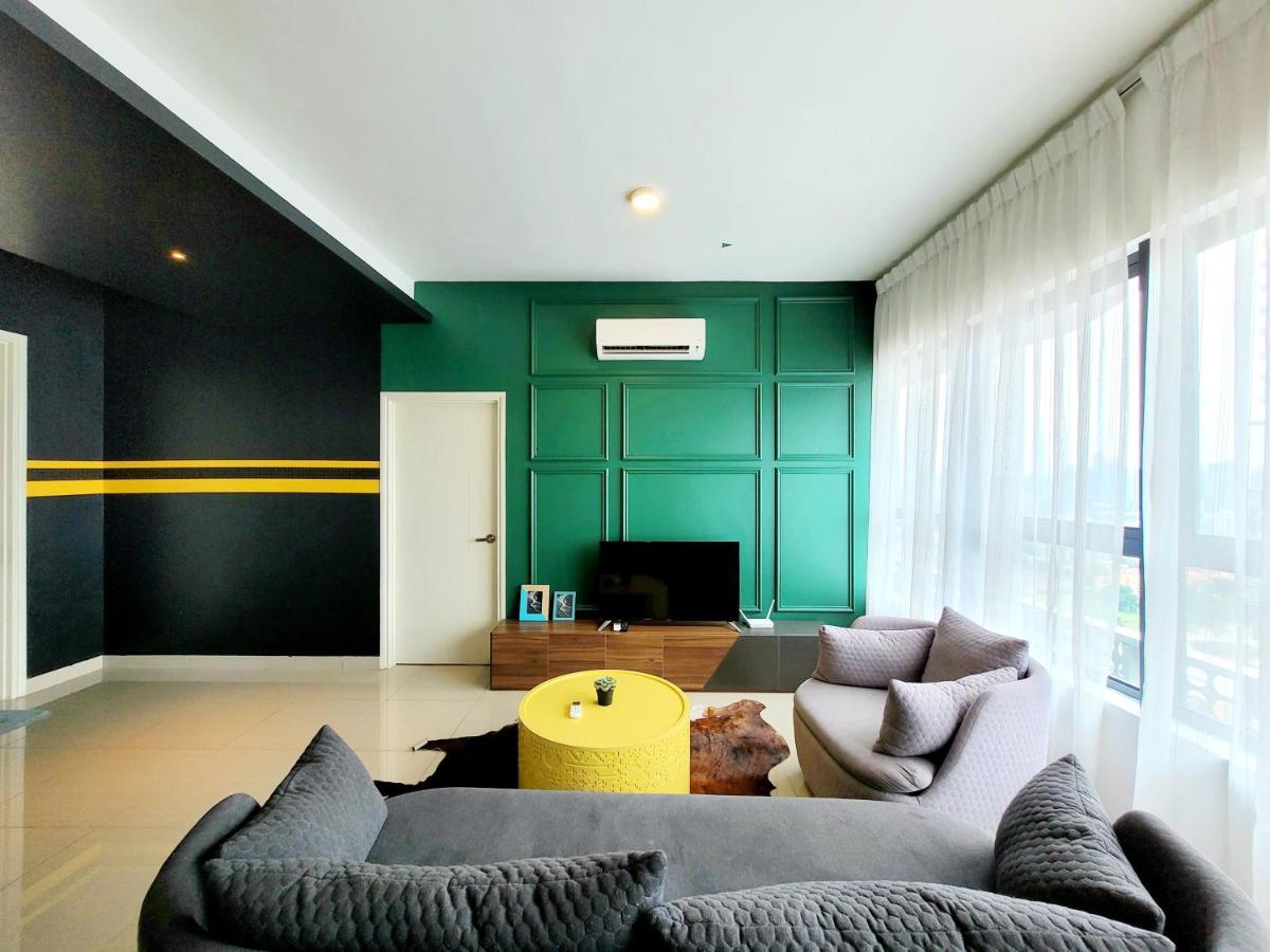 Arte By Sleepy Bear Batu Empat